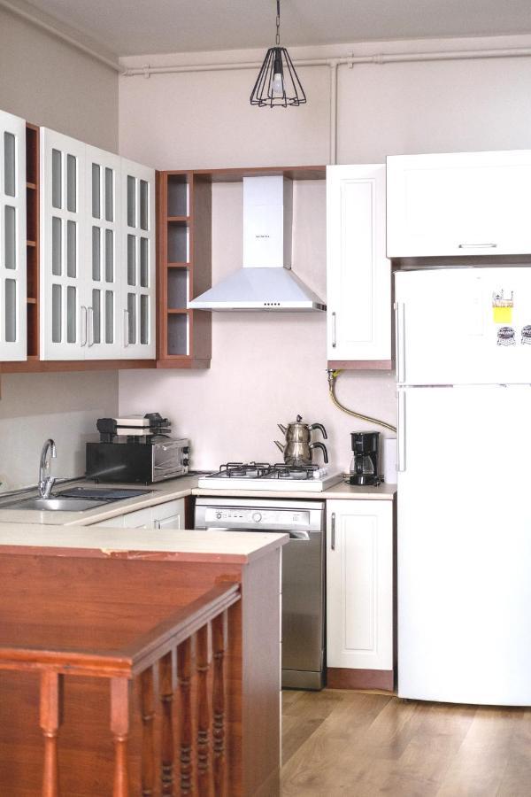 Garden Duplex With Netflix Close To Taksim,Bomonti Apartman Isztambul Kültér fotó