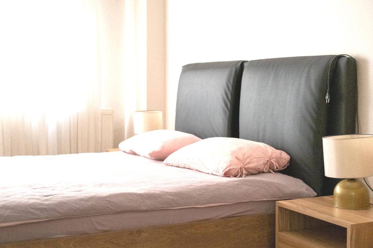 Garden Duplex With Netflix Close To Taksim,Bomonti Apartman Isztambul Kültér fotó